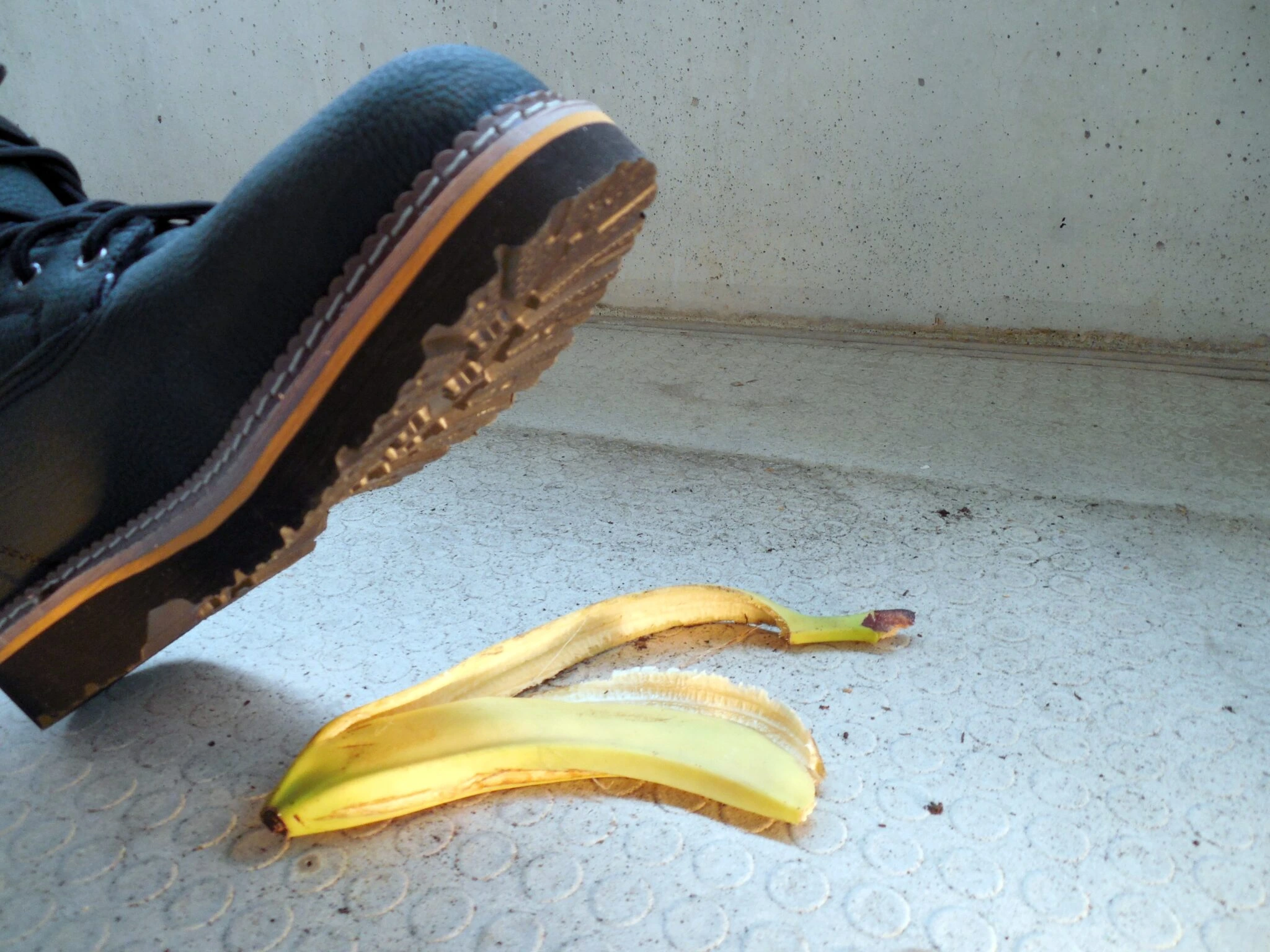 Someone stepping on a bannana peel